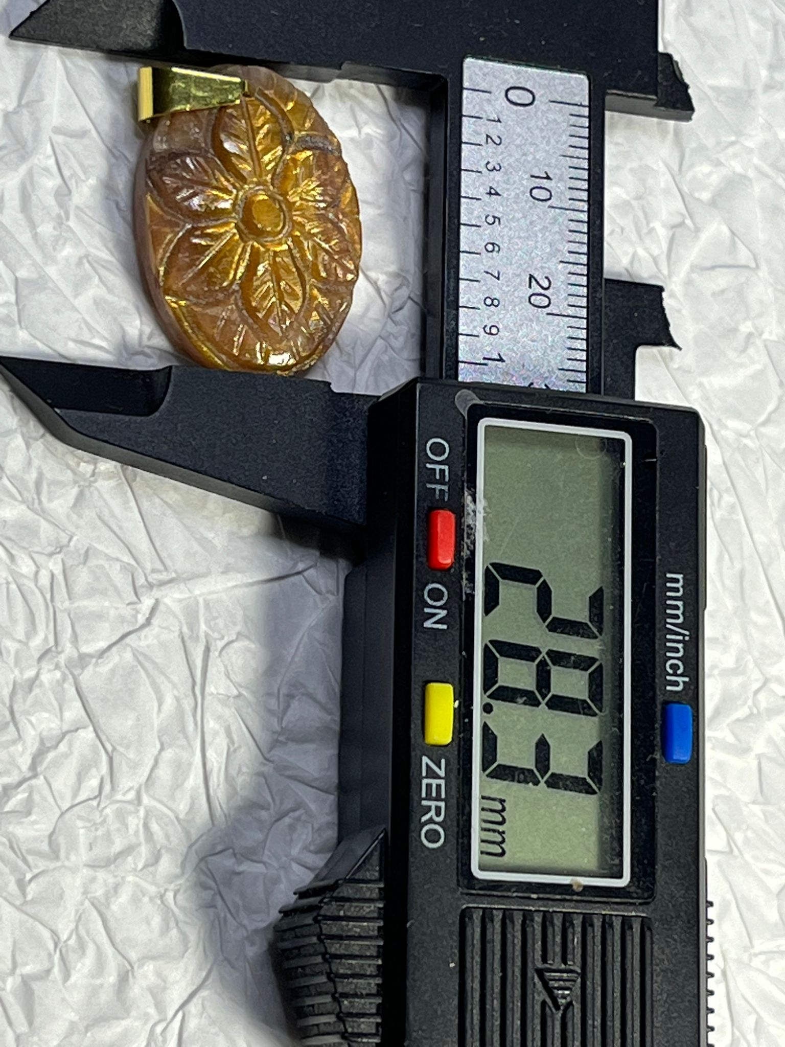 Pendentif Pierre de Soleil