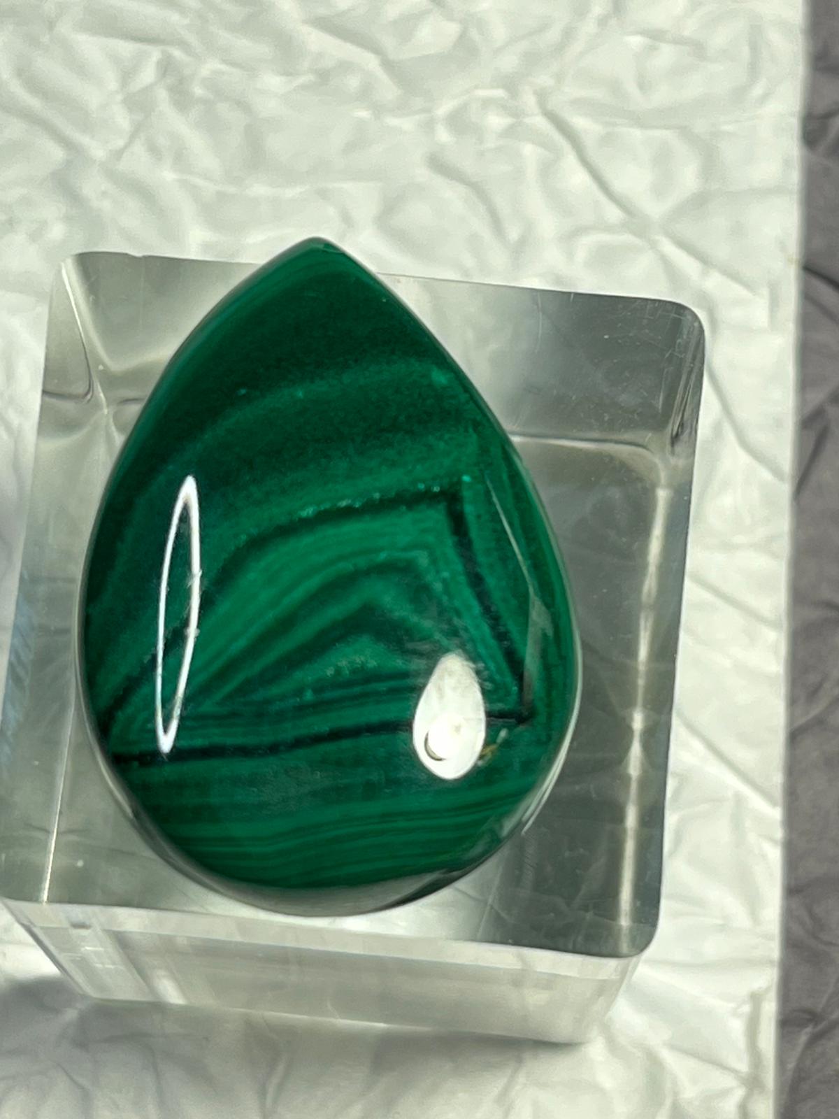 Cabochon en Malachite