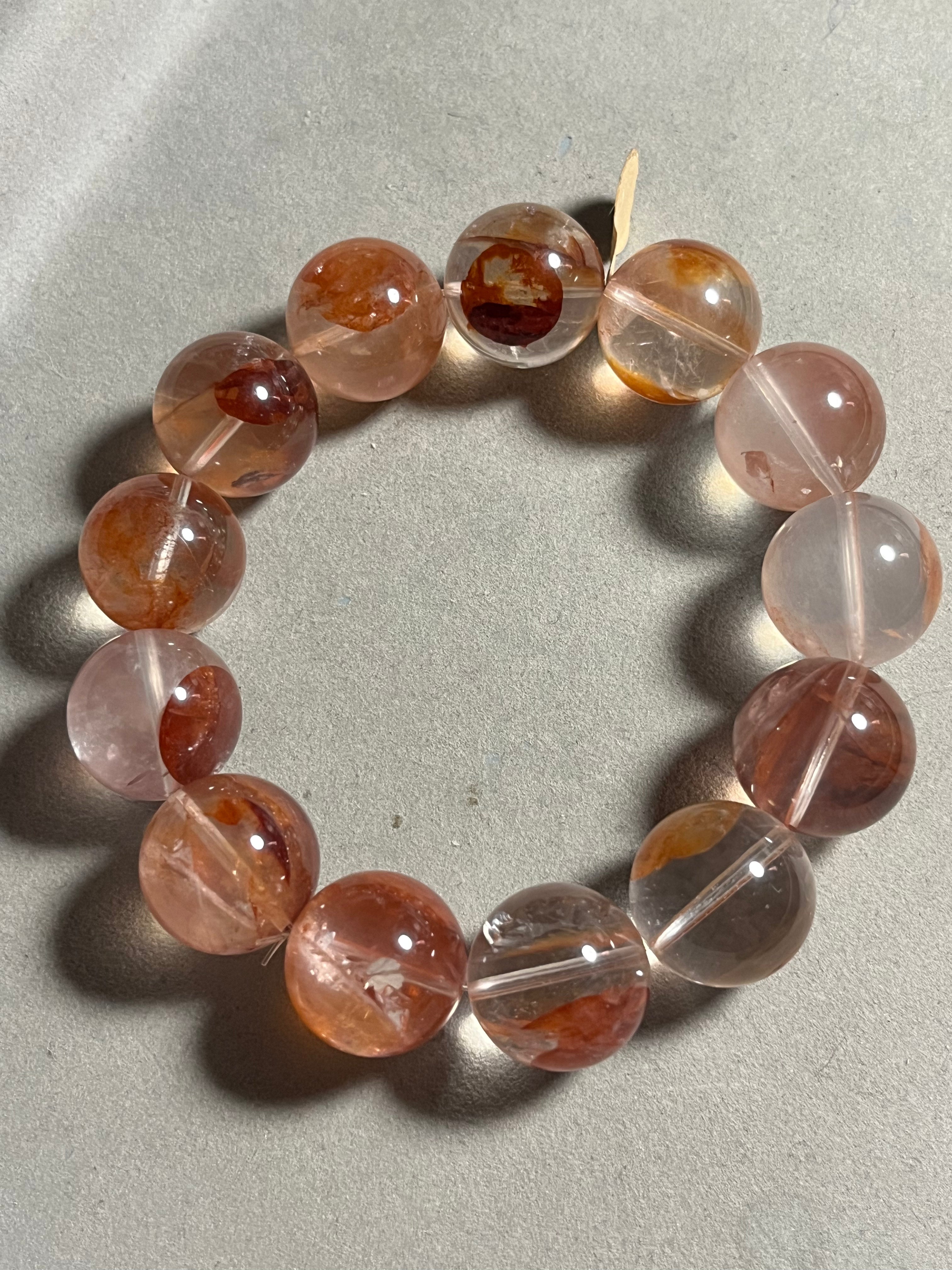 Quartz hematoide HQ