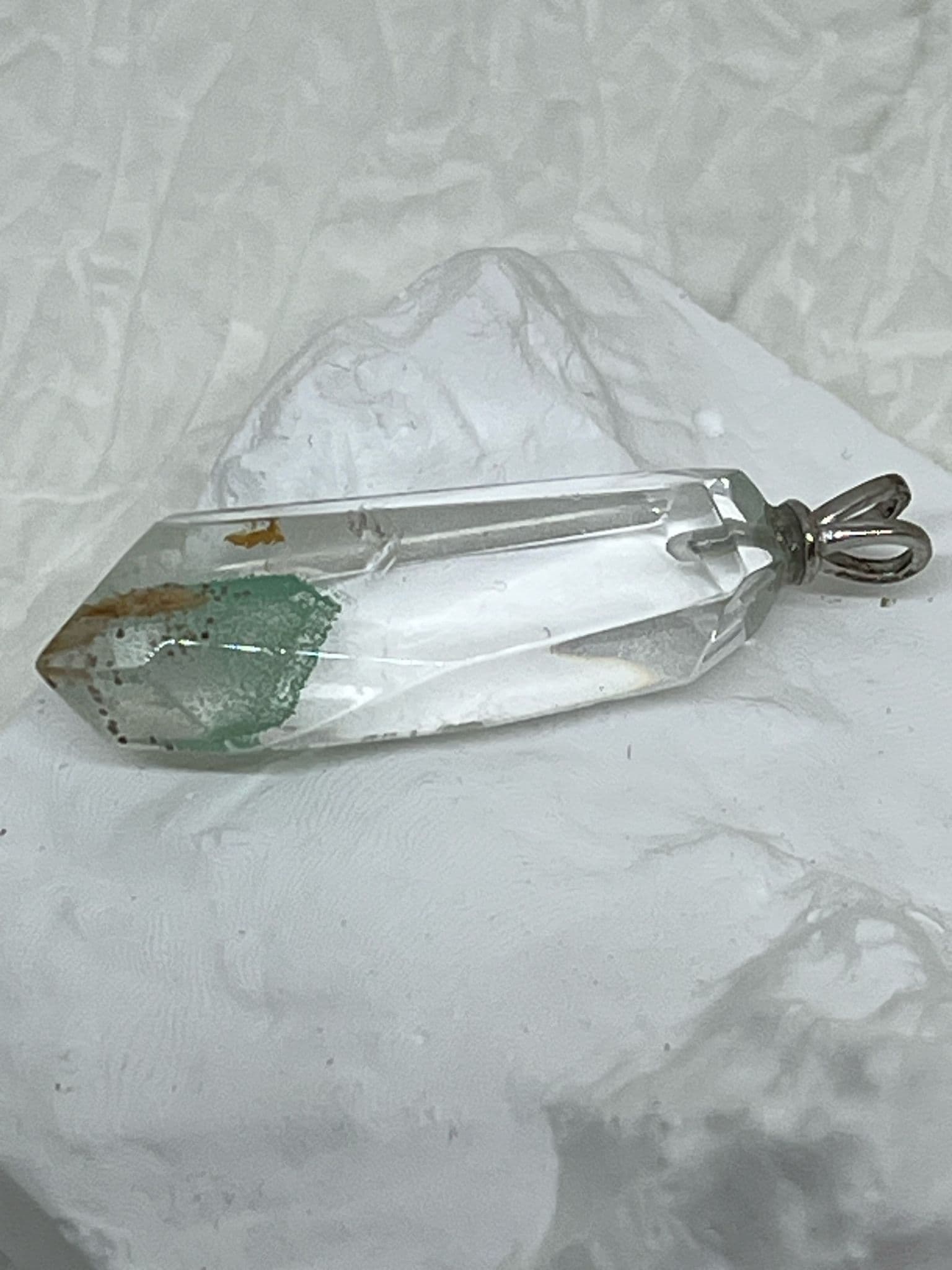 Pendentif Quartz fantôme Émeraude