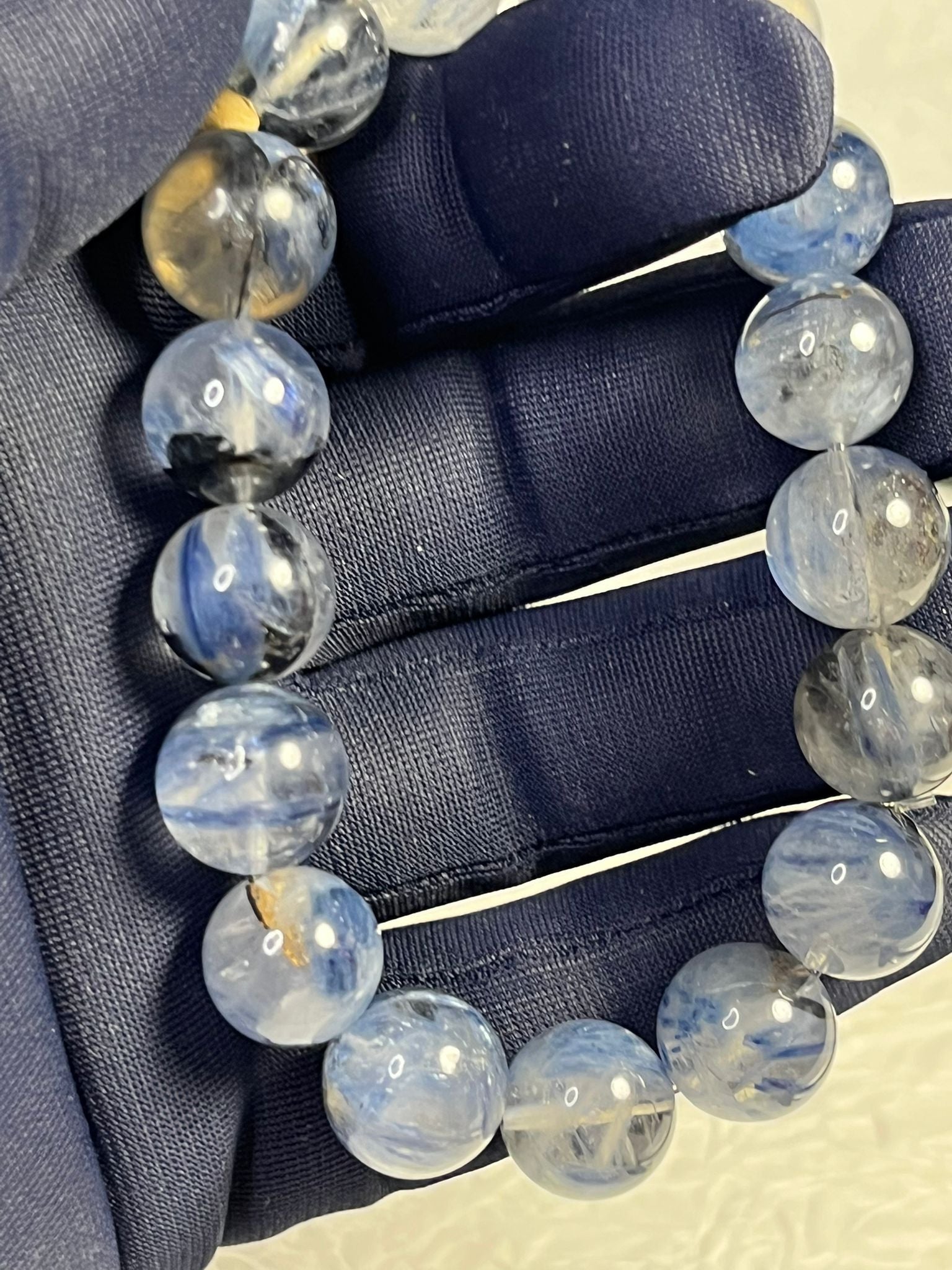 Bracelet Cyanite sur Quartz