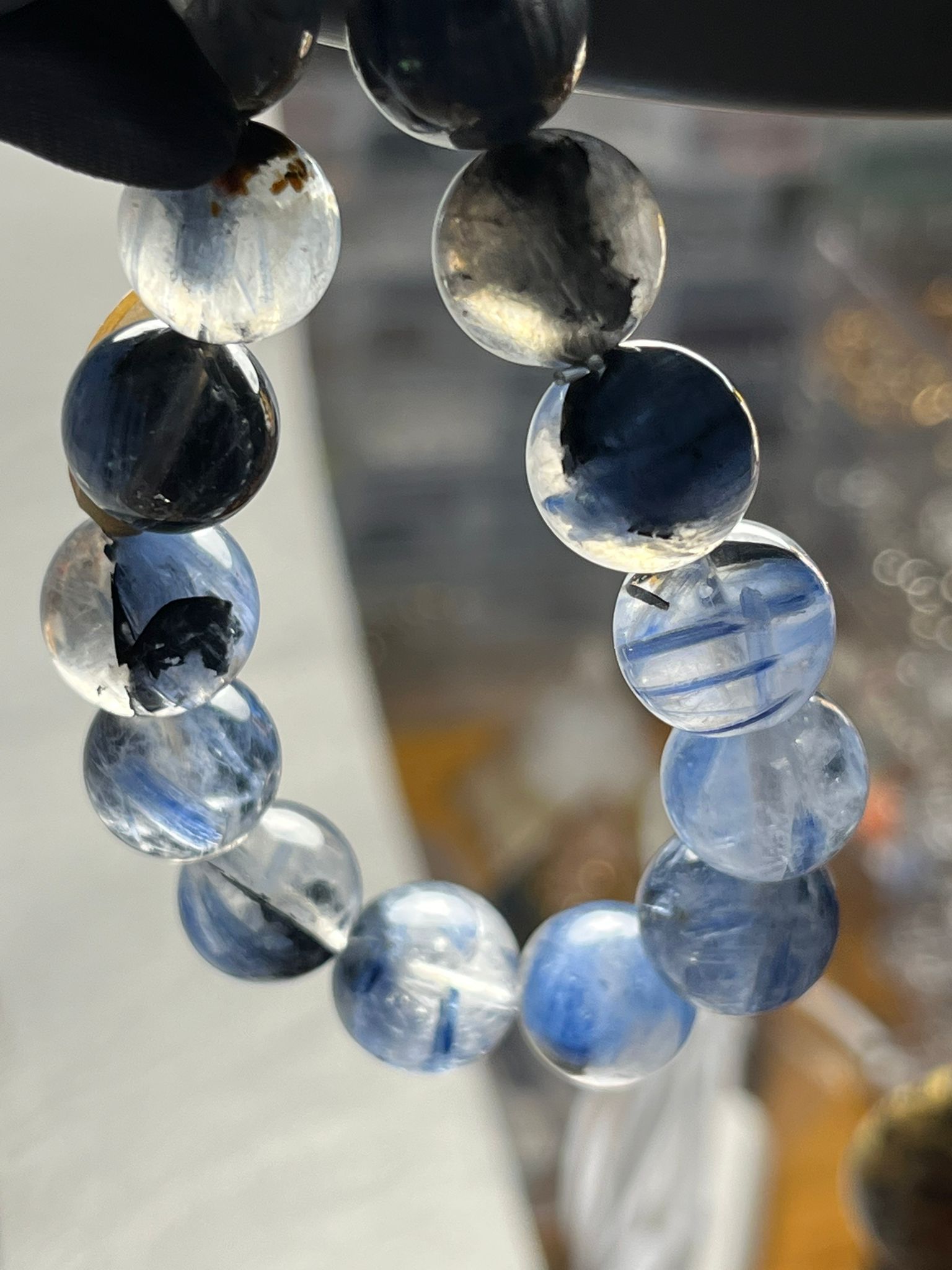 Bracelet Cyanite sur Quartz