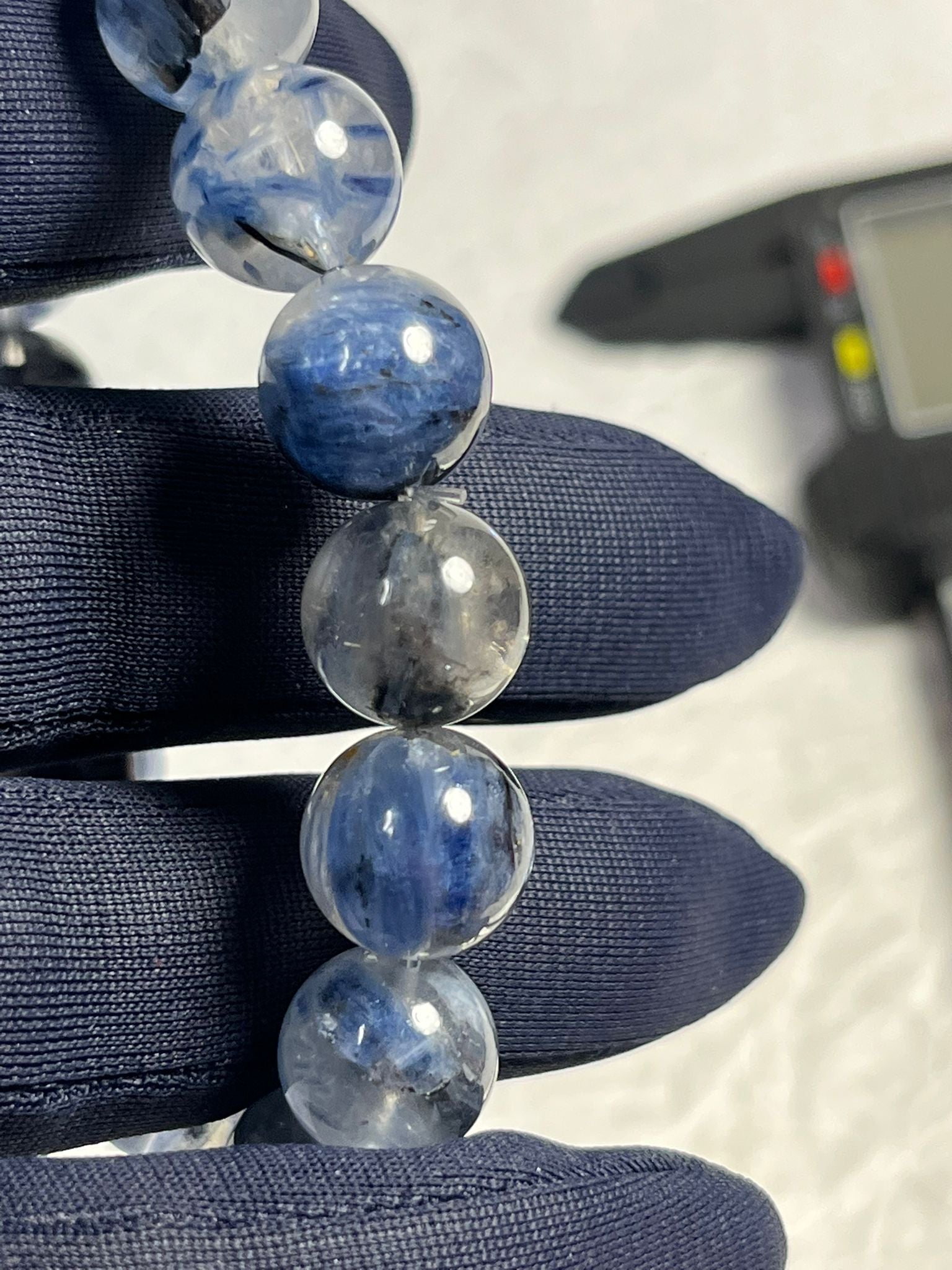 Bracelet Cyanite sur Quartz