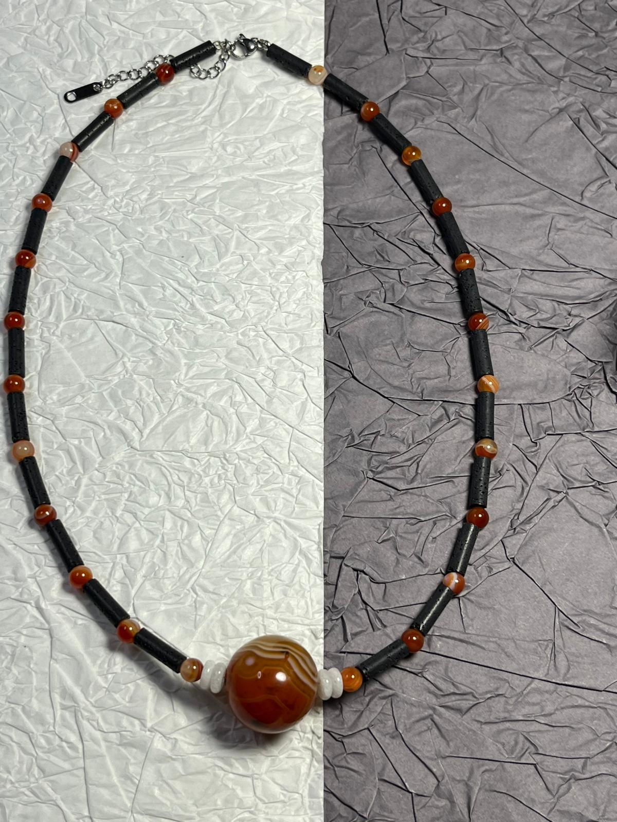 Collier Pierre de Lave et Cornaline