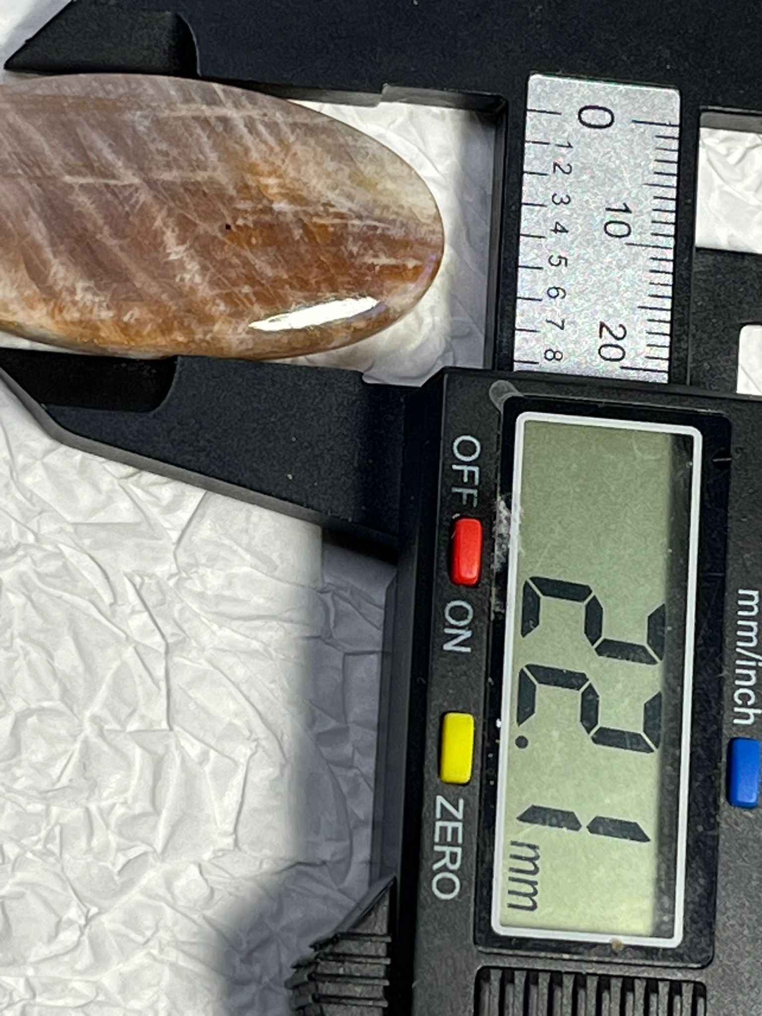 Pendentif Pierre de Lune et Pierre de Soleil (Rare)