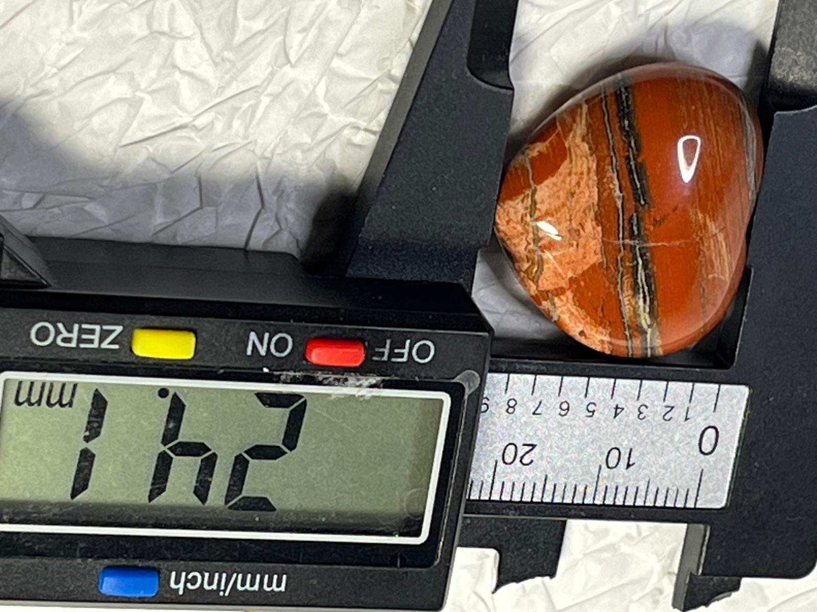 Cabochon en Jaspe Rouge